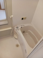 ゆったり過ごせるお風呂です