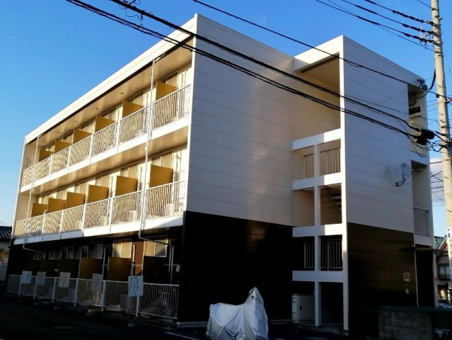 落ち着いた雰囲気の外観です