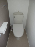 ゆったりとした空間のトイレです