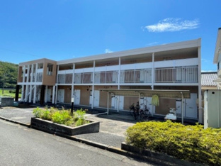 落ち着いた雰囲気の外観です