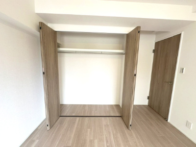 【収納】 | 北野ハイツ | 約7帖の洋室！全居室に収納が備わり、居室空間をより広く隅々までお使いいただけます。