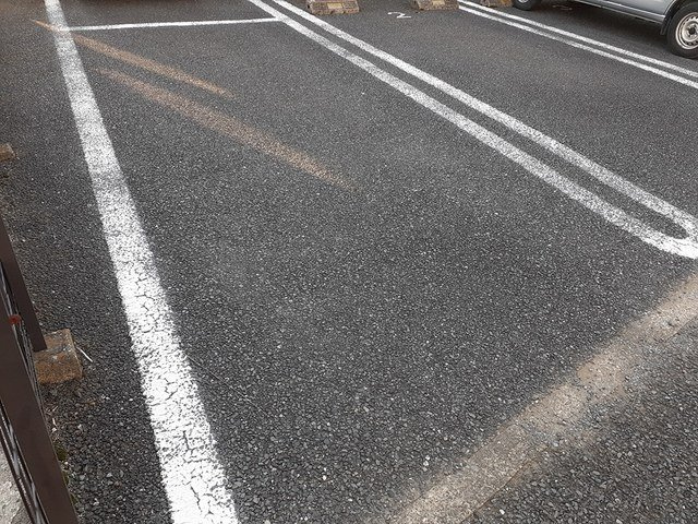 車をお持ちの方に嬉しい駐車場付きの物件です