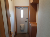 シンプルで使いやすい玄関です