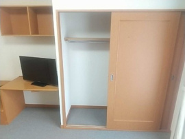 内装は落ち着いています