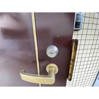 明るい玄関です