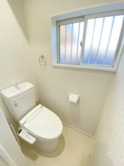 シンプルで使いやすいトイレです
