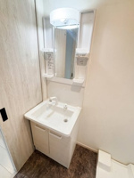 シンプルで使いやすいトイレです