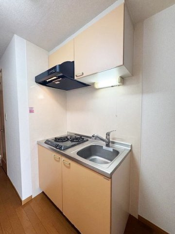 コンパクトなキッチンで掃除もラクラク