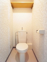 ゆったりとした空間のトイレです