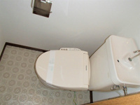 シンプルで使いやすいトイレです