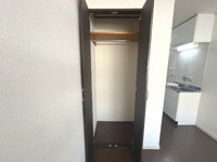 たっぷりとした収納スペースです