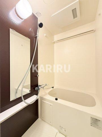 IW RESIDENCE大阪CREST TAPPの浴室