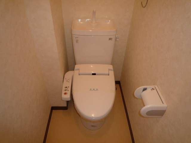 ウッディバートA棟のトイレ