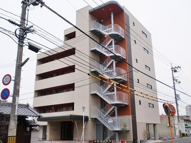 サクセション上中野