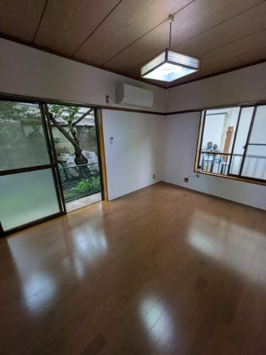 【居間・リビング】
