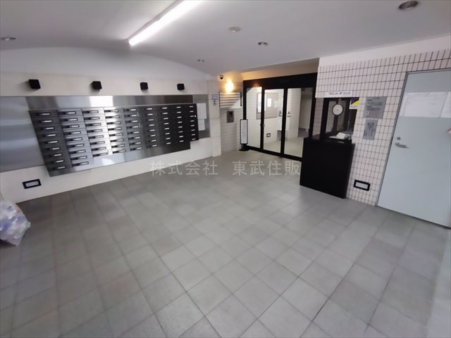 【エントランス】 | カザベーラ坂戸 | 毎日通るエントランスはこのようになっています