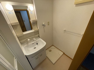 【洗面所】 | セレノ・カーサ | ※同建物別部屋の写真、反転タイプになります。