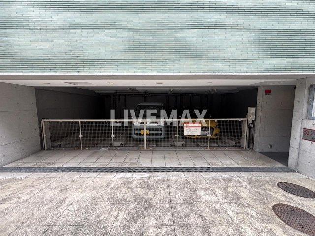 【駐車場】ワコーレディアルクス元町