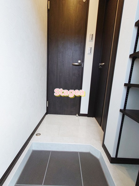 Villabrise常盤の玄関