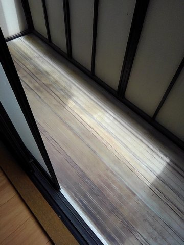 エスポア－ルジュネス五番館のバルコニー
