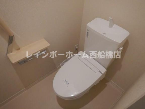 シャーメゾン渚のトイレ