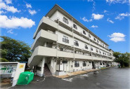 松が丘住宅9号棟の外観