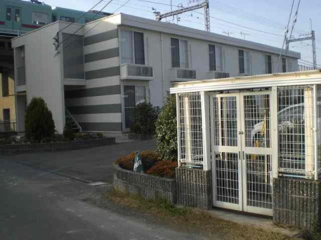 レオパレスレミュール二番館の外観|設備・使用は号室により異なる為、現況を優先致します。