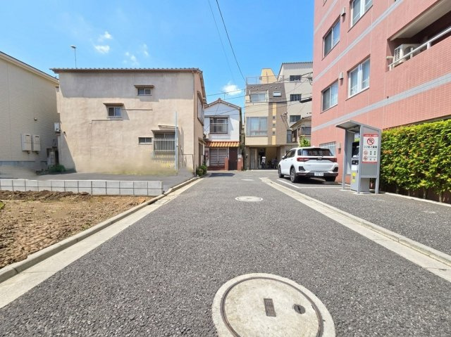 北区上十条4丁目 限定1区画の前面道路含む現地写真|お車の往来も少なく安心の道路
暮らしやすさと大会利便性を兼備えた好立地です