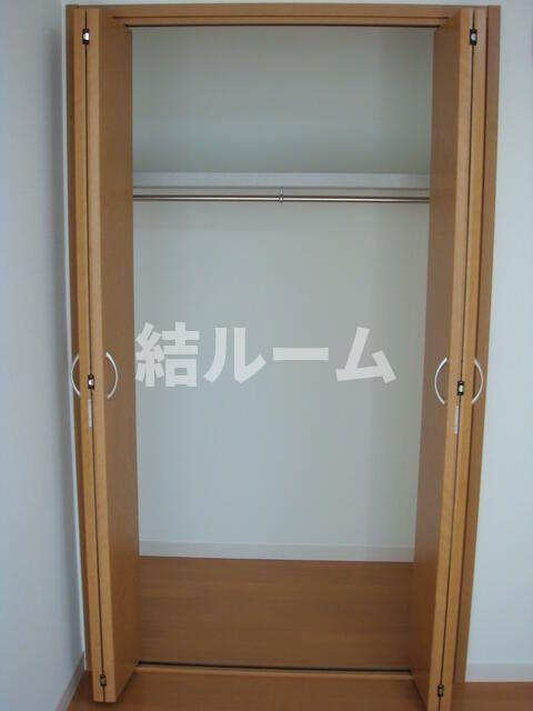 練馬区富士見台２丁目のアパートの収納