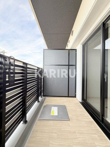 IW RESIDENCE大阪CREST TAPPのバルコニー