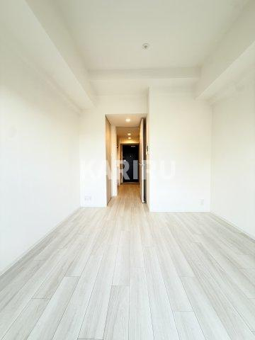 IW RESIDENCE大阪CREST TAPPの居間・リビング