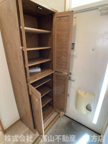 宮若市磯光のアパートの収納