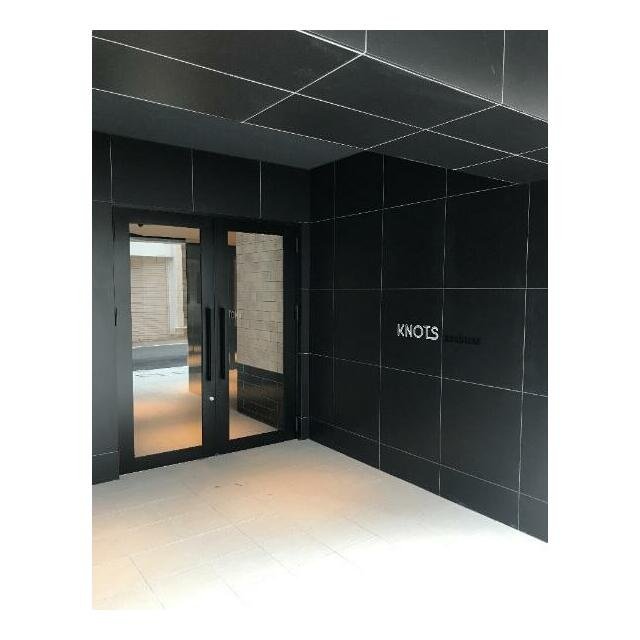 ＫＮＯＴＳ浅草のエントランス