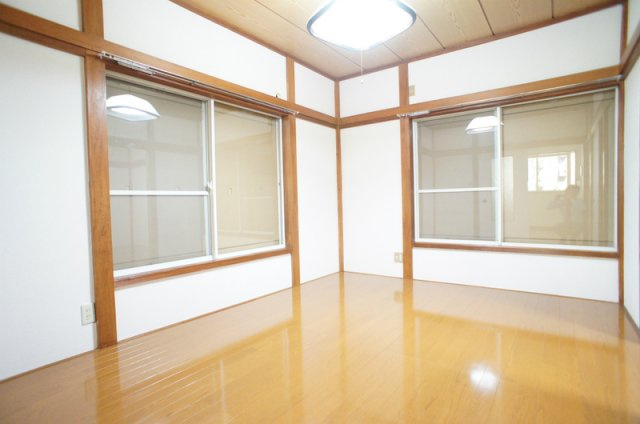 コーポ大岡60のその他