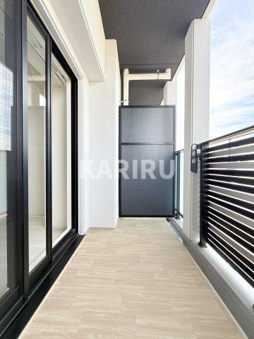 IW RESIDENCE大阪CREST TAPPのバルコニー