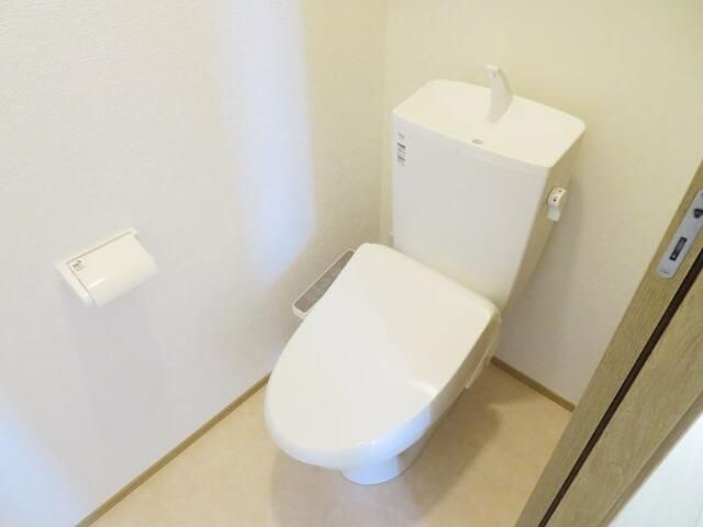 アンソレイエＢ棟のトイレ