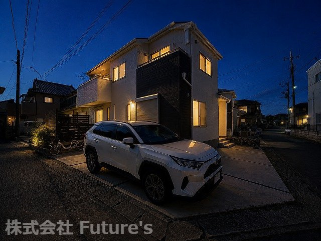 三郷市上口1丁目　中古戸建の外観|CGによる画像処理を行っています。現況と相違する場合は現況優先となります。