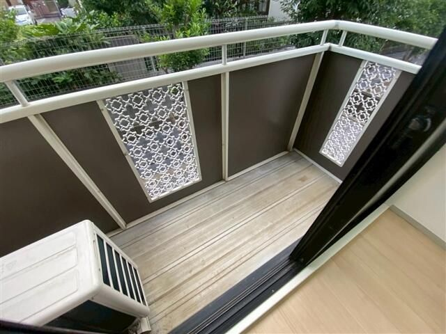 ＡＤ南柏　Ｄ棟のバルコニー|バルコニーからの眺めを楽しみながら食事をしませんか