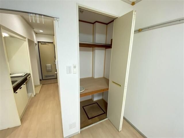 ＡＤ南柏　Ｄ棟の収納|こまごまとしたものを収納できそうですね