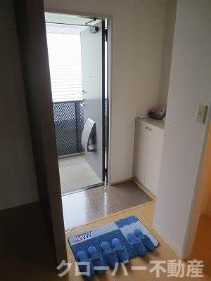 フロイデハイツの玄関