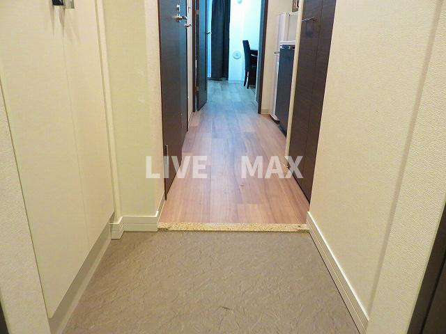 【玄関】エス・キュート京町堀（旧：プレサンス京町堀サウス）
