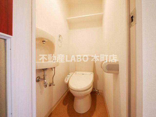 ジュネーゼグラン南堀江のトイレ