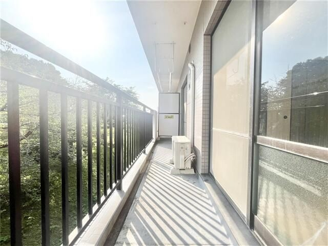 エスポワール松風台Ⅰ番館のバルコニー