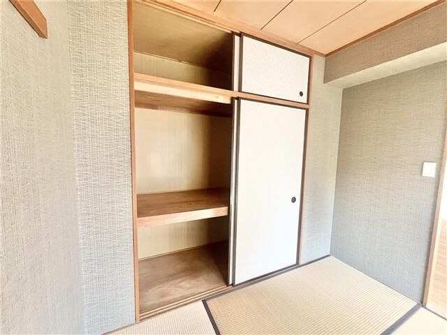 エスポワール松風台Ⅰ番館の収納