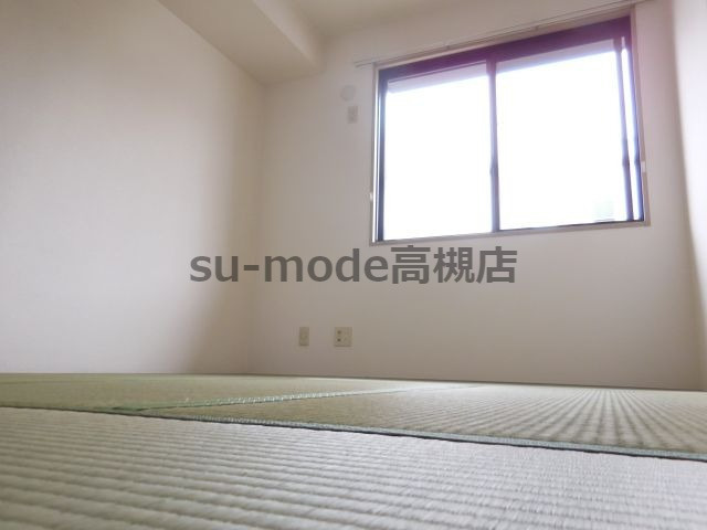 高槻市出丸町のアパートの内装