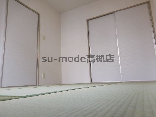 高槻市出丸町のアパートの寝室