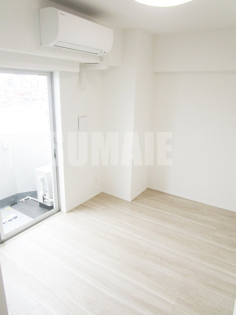 ティモーネグランデ田端の居間・リビング|5.5帖のお部屋です☆