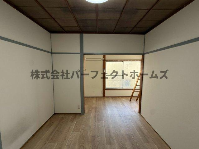 点野5丁目戸建　賃貸の洋室|広々とした洋室です