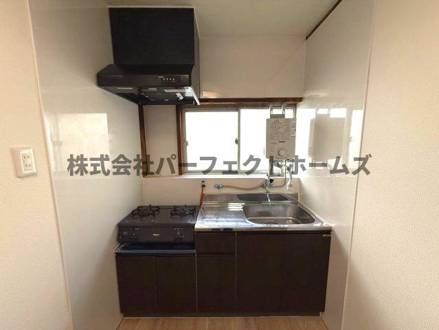点野5丁目戸建　賃貸のキッチン|お料理しやすいキッチンです