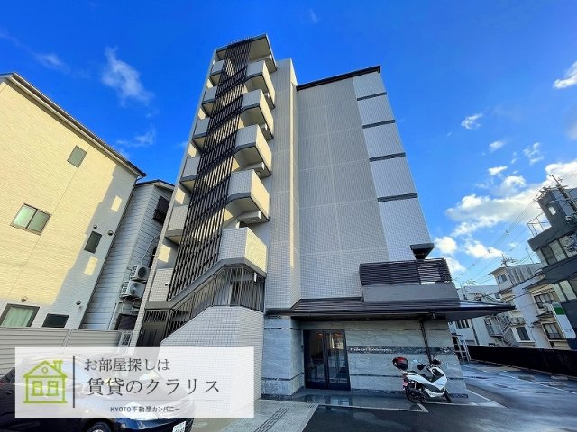 プレデコート西京極